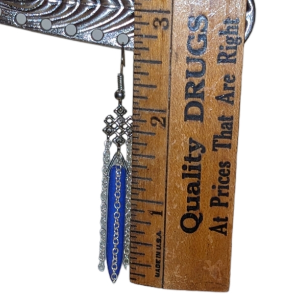 Handmade Silver Plated Celtic Knot Chains & Howlite Dagger Bead Dangle Earrings - Picture 2 of 5